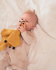 EDVIN Bea the bee comforter/blanket toy