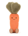 Peluche Amuseables Carrot Jellycat, de face, aux fanes feutrées