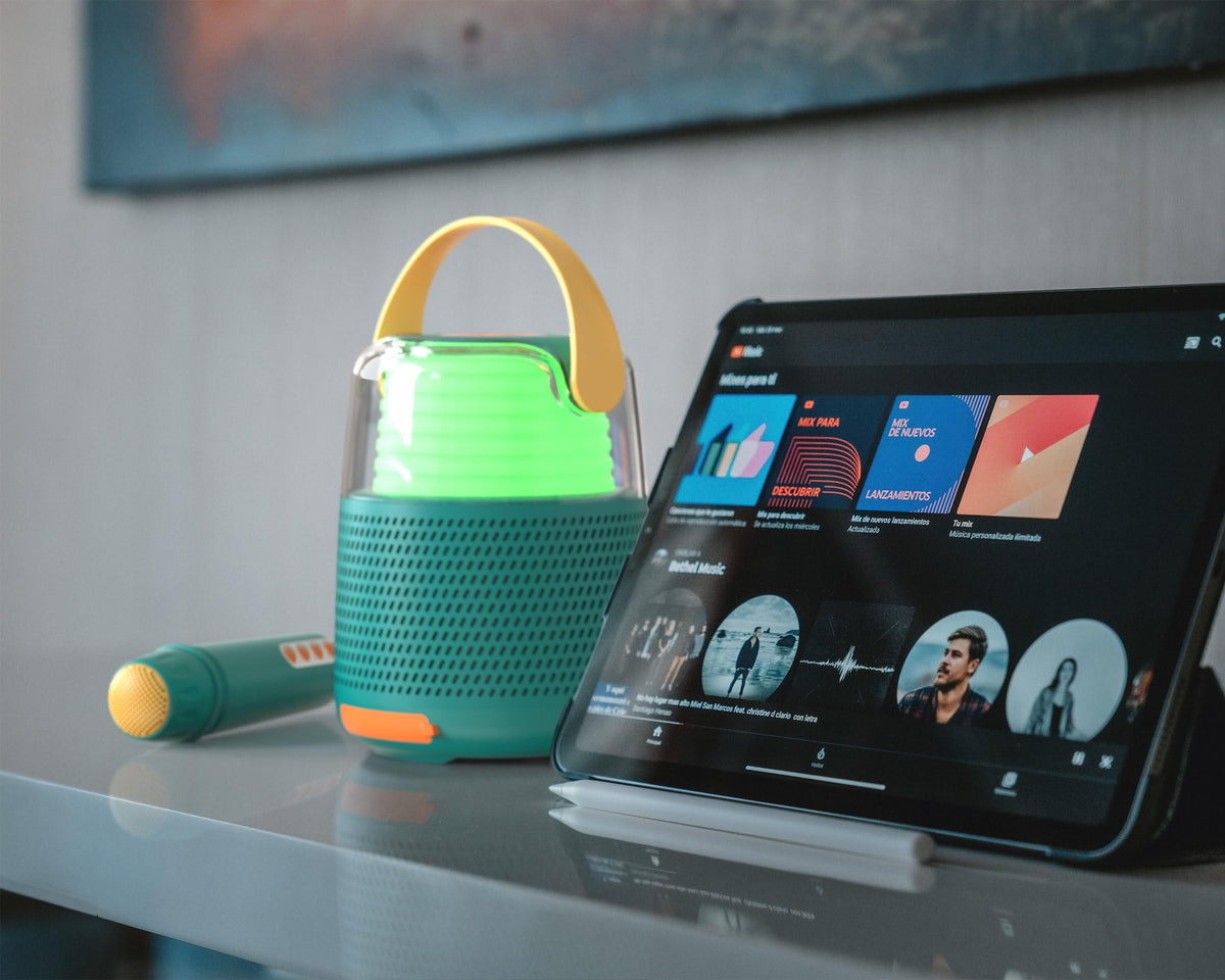 KS-80 bleue MOB, enceinte et micro pour chanter en famille