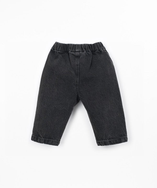 Pantalon En Denim Black Denim Play Up, poche à l’arrière (détail)