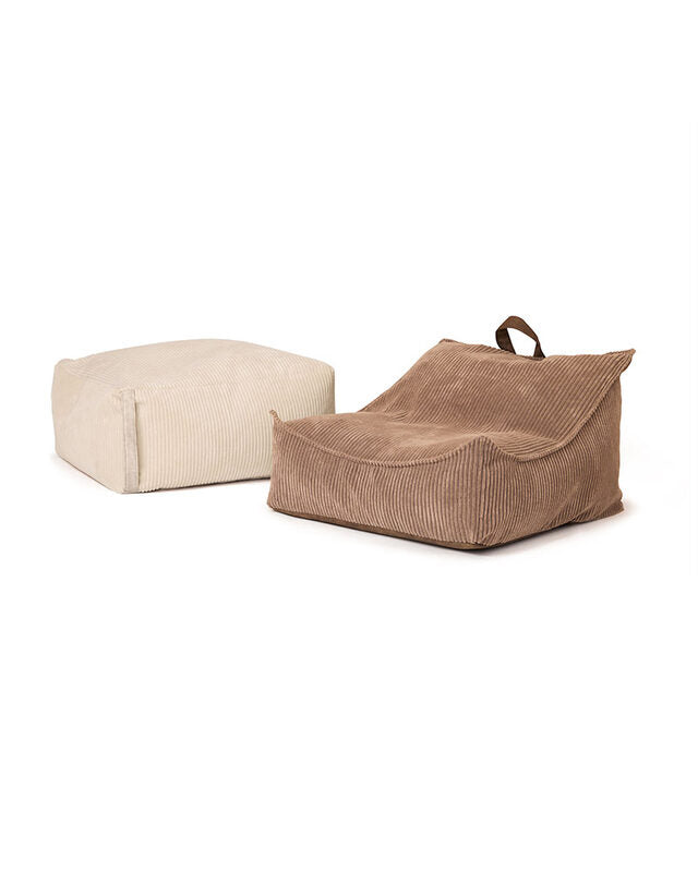 Off-white pouf
