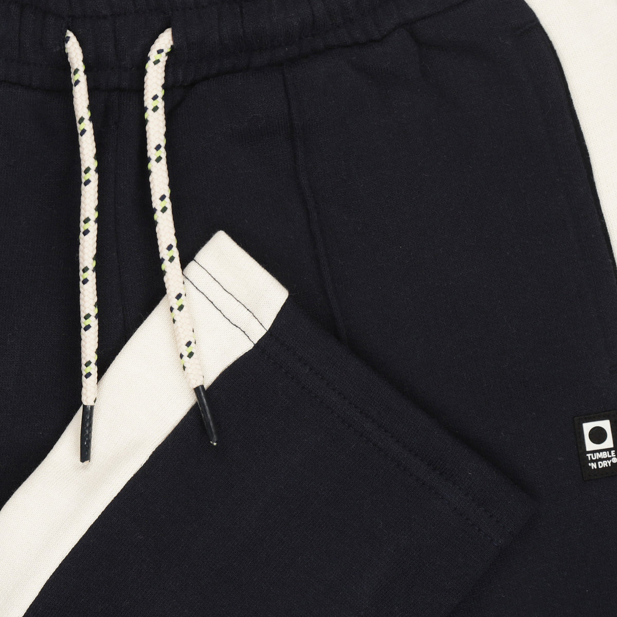 Jogging enfant Southampton bleu nuit Night Sky Tumble ’N Dry, détail du modèle