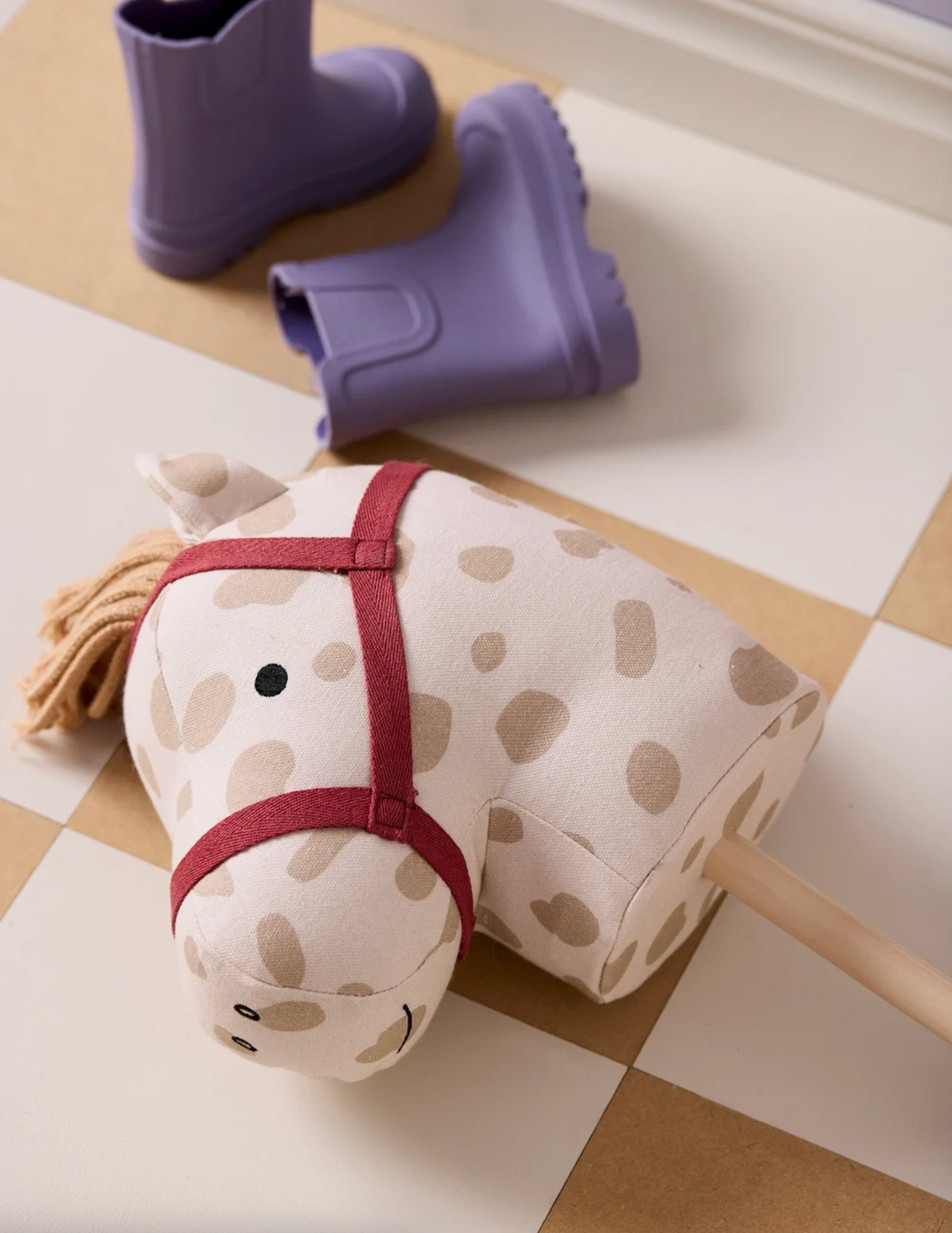 Cheval bâton Dotty AIDEN