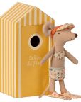 Beach mice, Big sister in Beach cabin