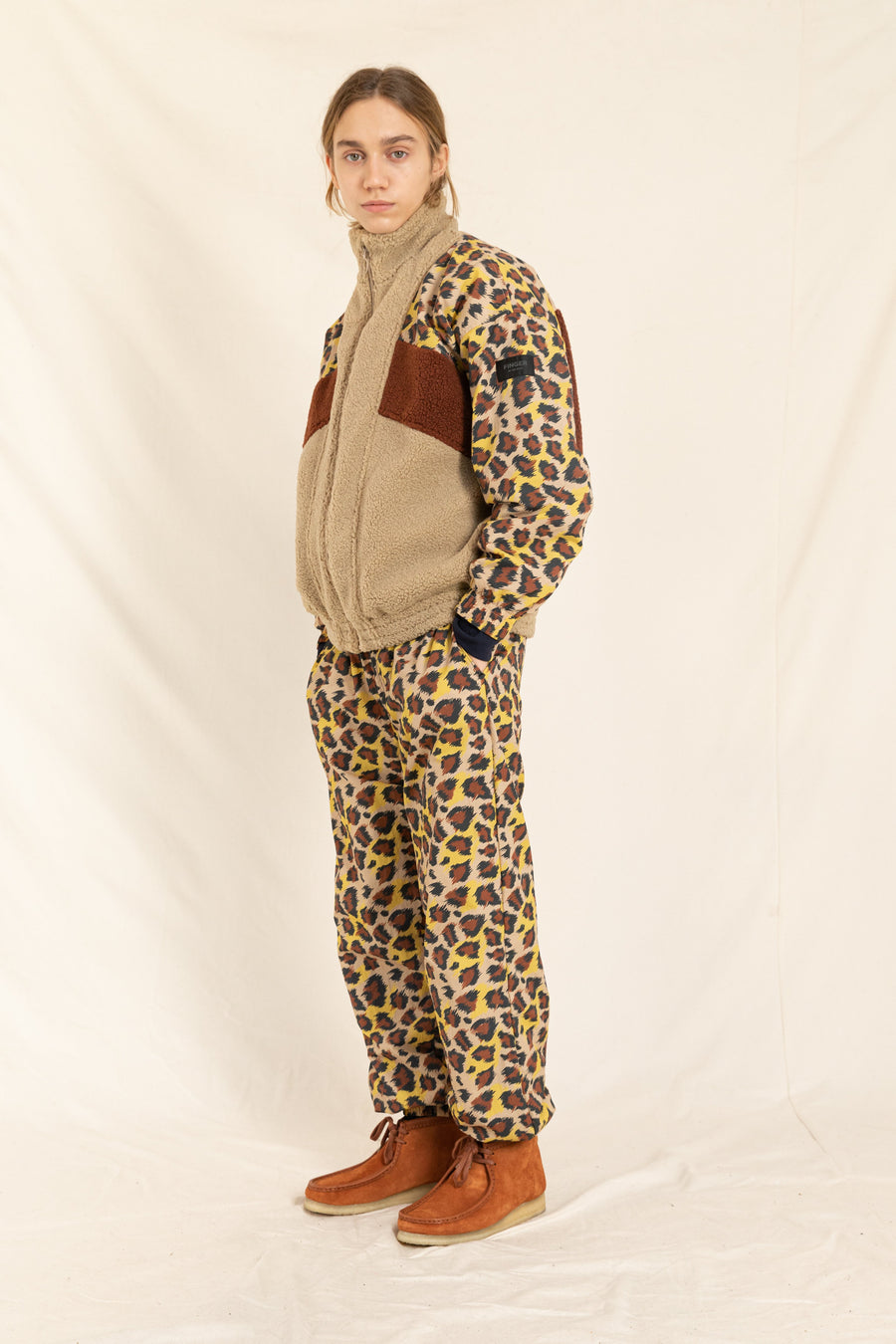 CONNIE Latte Leopard - Jogger Pants