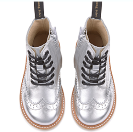 Sidney Brogue Silver Leather