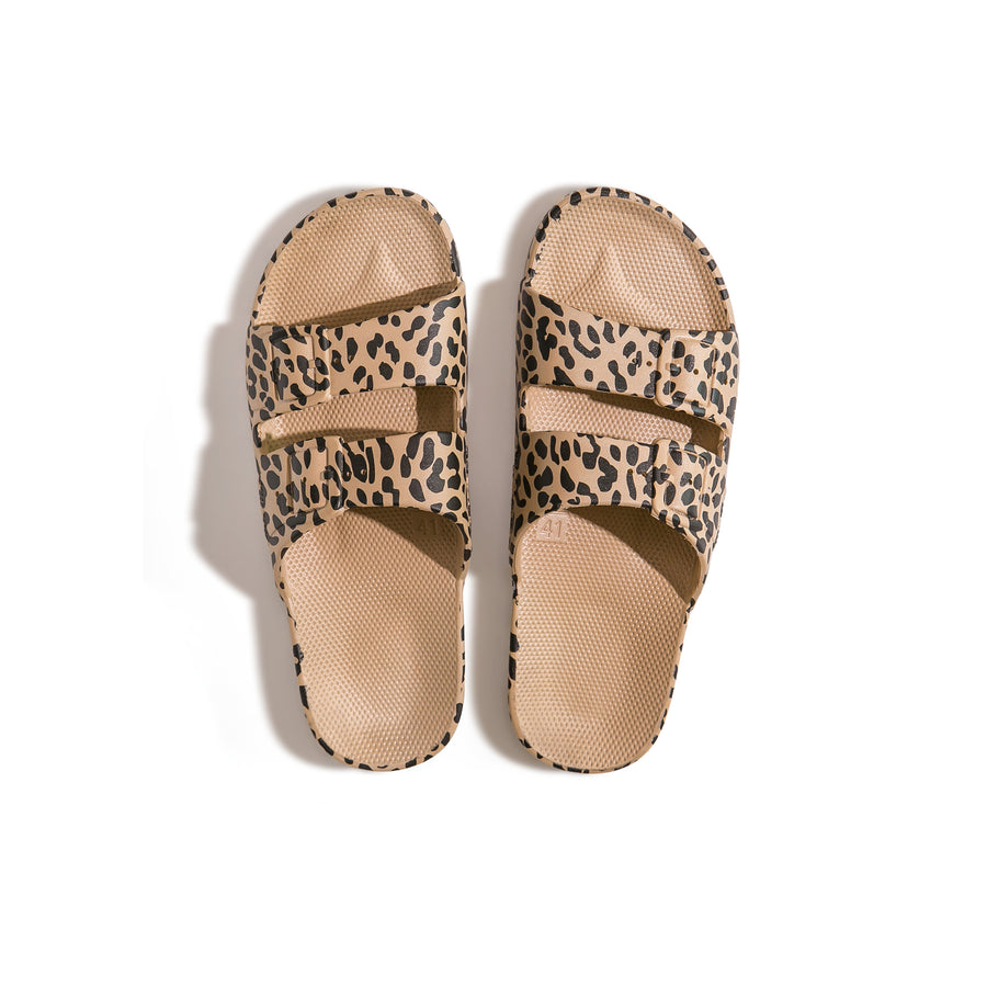 Freedom Moses - Sandals - Slippers Freedom Moses Prints Leo Camel